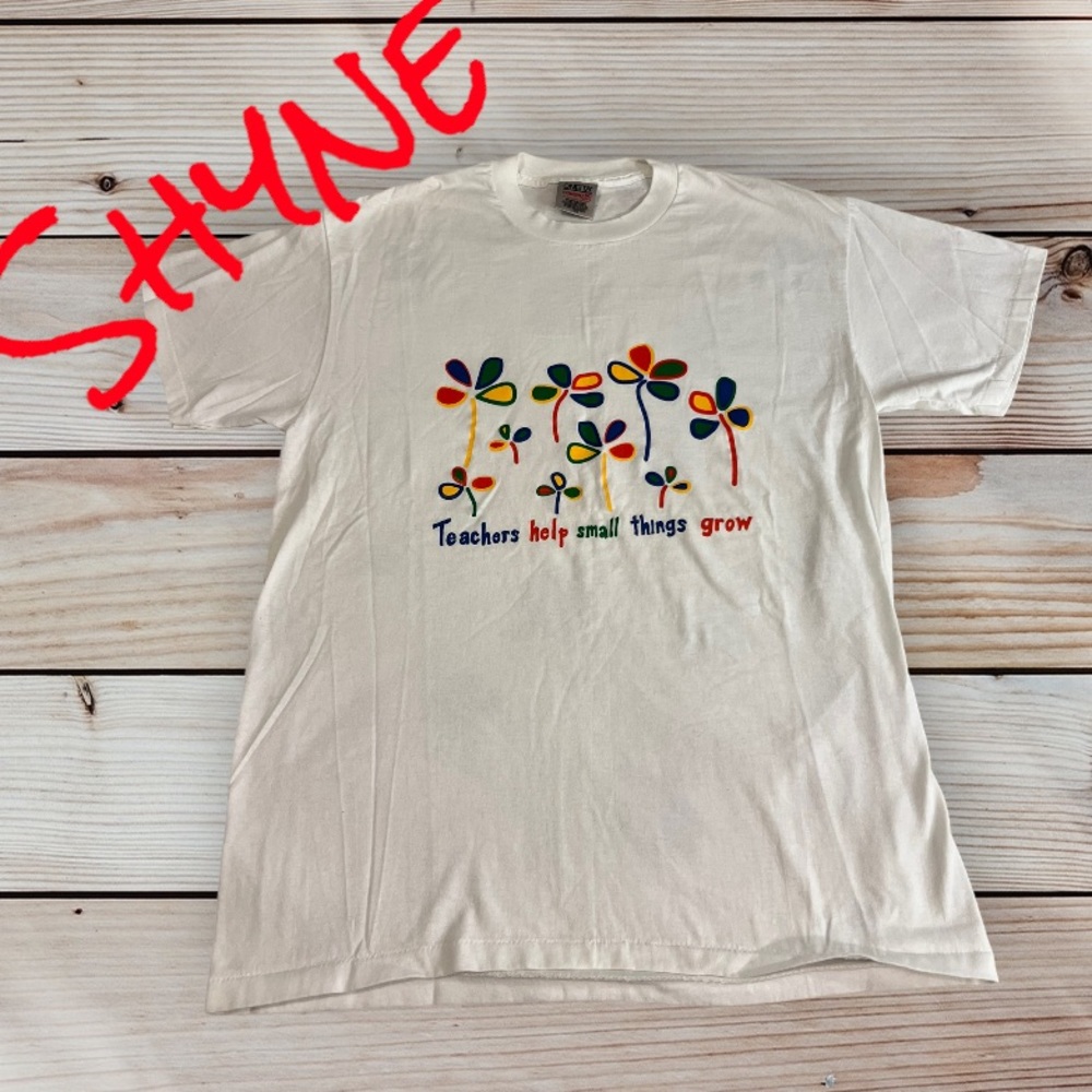 🚨 Vintage teachers make small things grow T shirt Large - Good Condition 🚨
